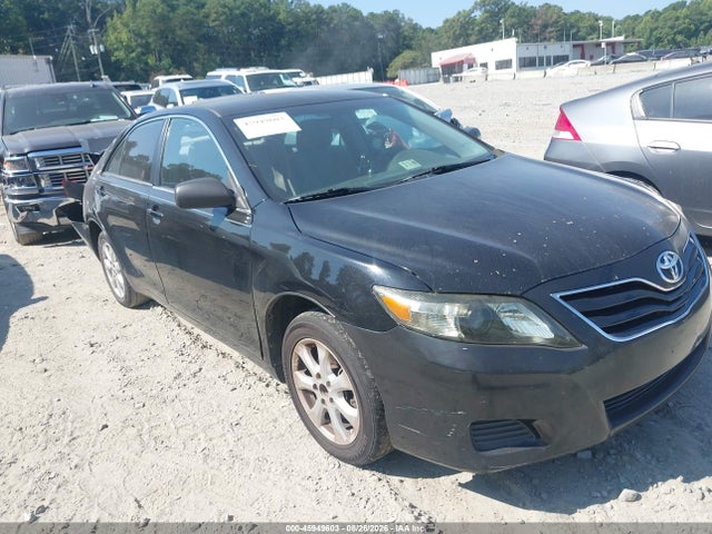 45949603 :رقم المزاد ، 4T1BF3EK0BU183880 vin ، 2011 Toyota Camry Le مزاد بيع