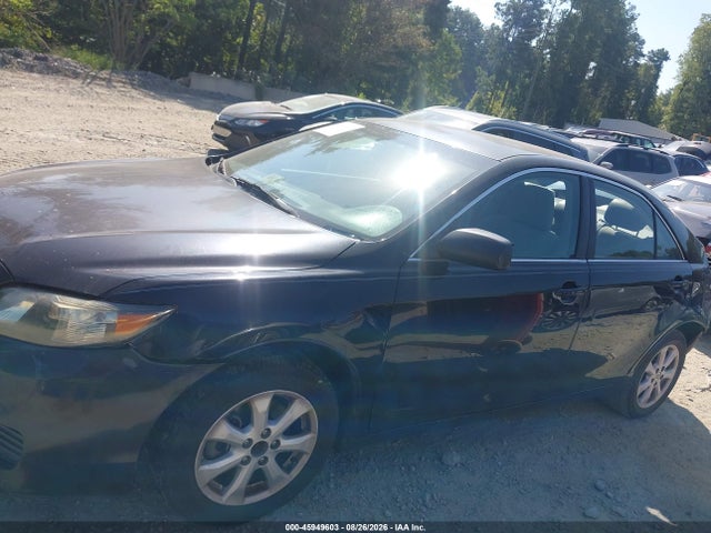 45949603 :رقم المزاد ، 4T1BF3EK0BU183880 vin ، 2011 Toyota Camry Le مزاد بيع