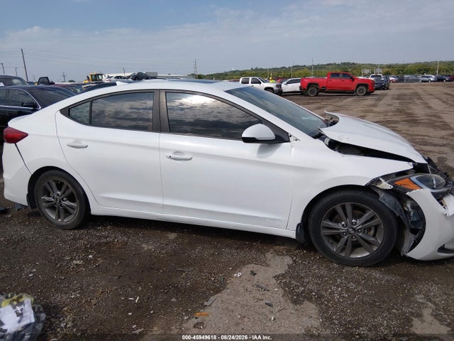 Продаж на аукціоні авто 2018 Hyundai Elantra Value Edition, vin: 5NPD84LF8JH301136, номер лоту: 45949618