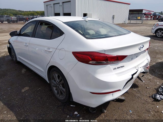 Продаж на аукціоні авто 2018 Hyundai Elantra Value Edition, vin: 5NPD84LF8JH301136, номер лоту: 45949618
