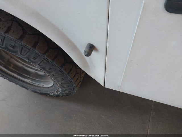 45949652 :رقم المزاد ، 1FT8X3D64GEC32919 vin ، 2016 Ford F-350 Xl مزاد بيع