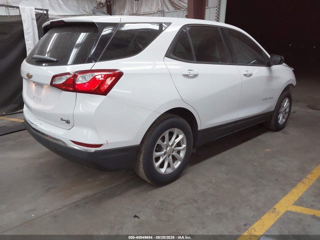 Chevrolet EQUINOX LS 2018 3GNAXHEV3JL394155 Image 4