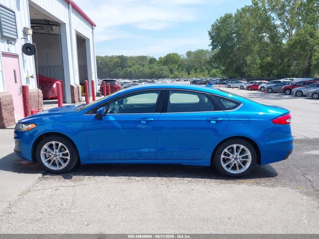 45949698 :رقم المزاد ، 3FA6P0LU0LR224772 vin ، 2020 Ford Fusion Hybrid Se مزاد بيع