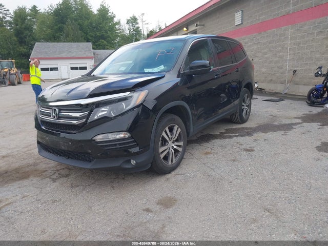 45949708 :رقم المزاد ، 5FNYF6H5XHB096639 vin ، 2017 Honda Pilot Ex-l مزاد بيع