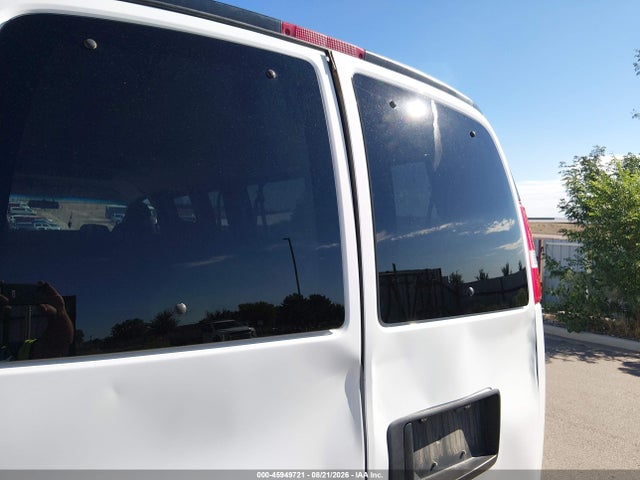 Продажа на аукционе авто 2018 Chevrolet Express 3500 Lt, vin: 1GAZGPFG8J1300406, номер лота: 45949721