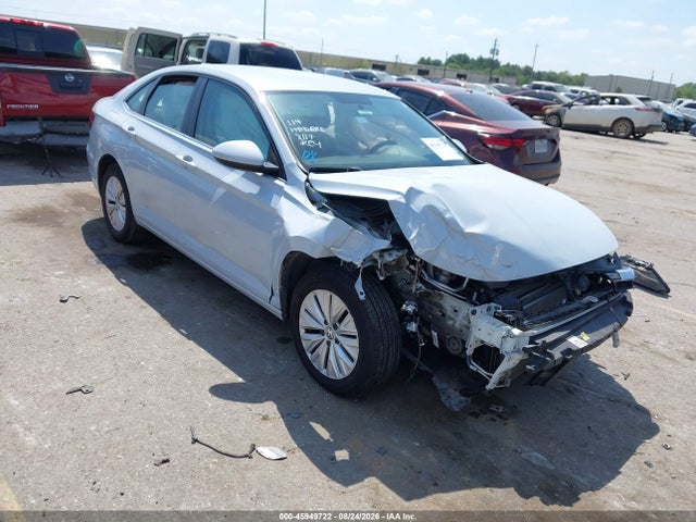 Продажа на аукционе авто 2019 Volkswagen Jetta 1.4t R-line/1.4t S/1.4t Se, vin: 3VWC57BU1KM129353, номер лота: 45949722