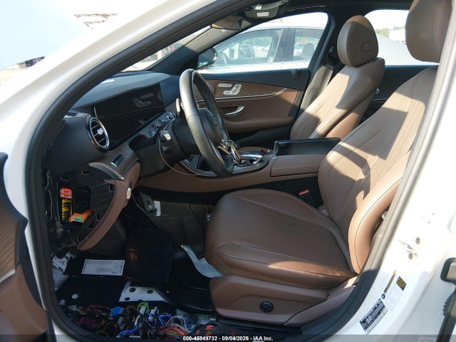 45949732 :رقم المزاد ، W1KZF8EB6LA831733 vin ، 2020 Mercedes-benz E 350 4matic مزاد بيع