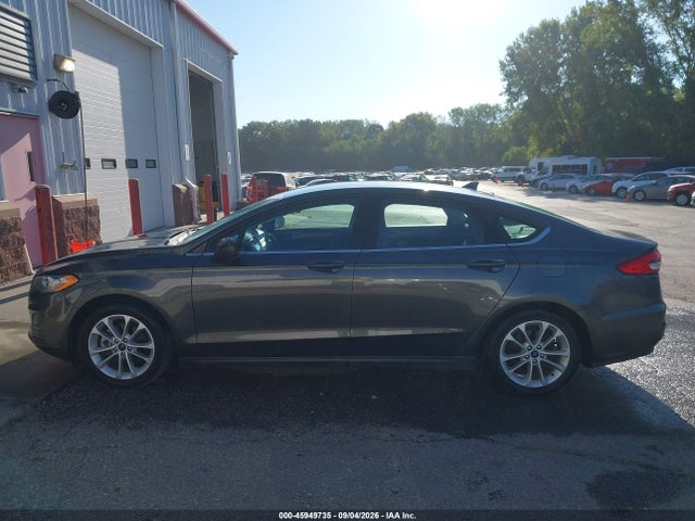 45949735 :رقم المزاد ، 3FA6P0LUXKR226964 vin ، 2019 Ford Fusion Hybrid Se مزاد بيع
