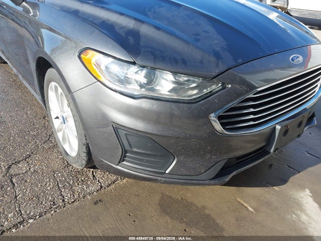 45949735 :رقم المزاد ، 3FA6P0LUXKR226964 vin ، 2019 Ford Fusion Hybrid Se مزاد بيع