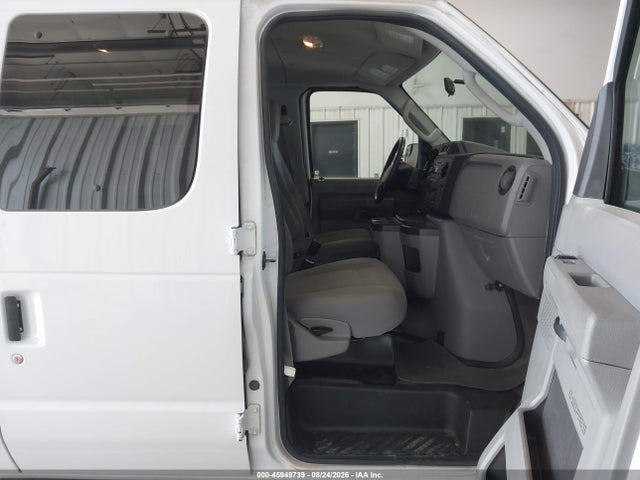 45949739 :رقم المزاد ، 1FMNE1BW1DDB09205 vin ، 2013 Ford E-150 Xl/xlt مزاد بيع