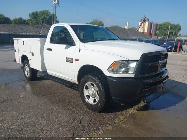 45949740 :رقم المزاد ، 3C7WR5AJ5JG289249 vin ، 2018 Ram 2500 Tradesman  4x4 8' Box مزاد بيع