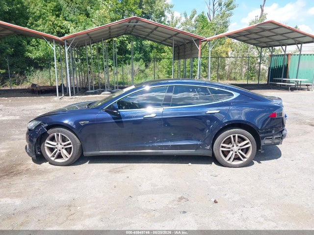 Tesla Model S P85 2014 5YJSA1H19EFP51146 Image 14