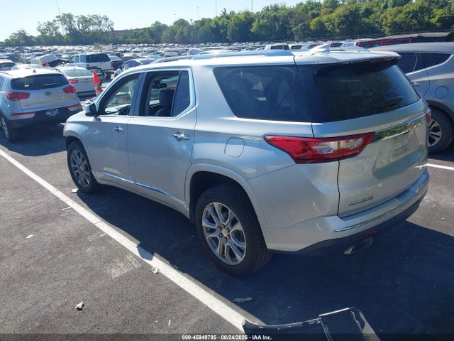45949785 :رقم المزاد ، 1GNERKKW6JJ135933 vin ، 2018 Chevrolet Traverse Premier مزاد بيع