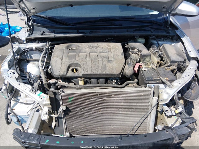 Toyota COROLLA LE 2018 5YFBURHE8JP851715 Image 10
