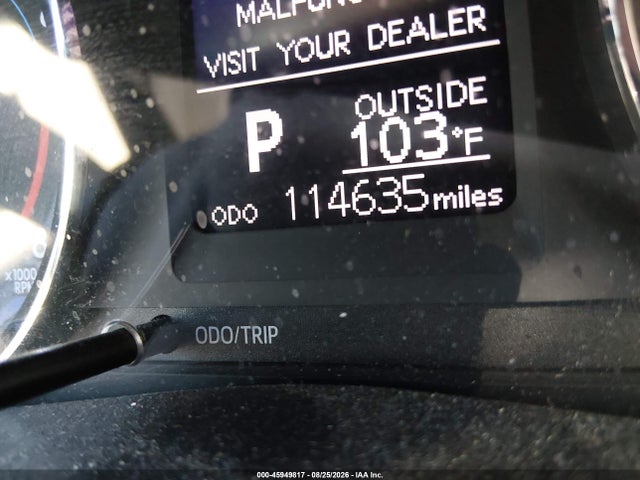 Toyota COROLLA LE 2018 5YFBURHE8JP851715 Image 16