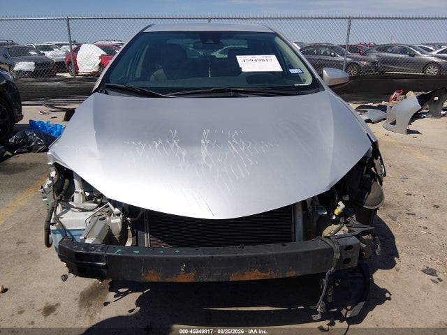 Toyota COROLLA LE 2018 5YFBURHE8JP851715 Image 6