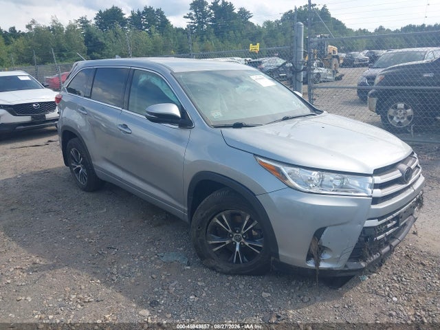 45949857 :رقم المزاد ، 5TDBZRFH3HS404922 vin ، 2017 Toyota Highlander Le Plus مزاد بيع