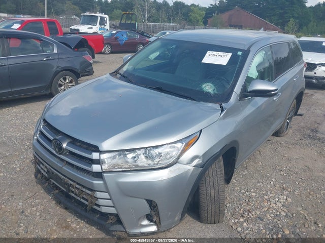 45949857 :رقم المزاد ، 5TDBZRFH3HS404922 vin ، 2017 Toyota Highlander Le Plus مزاد بيع