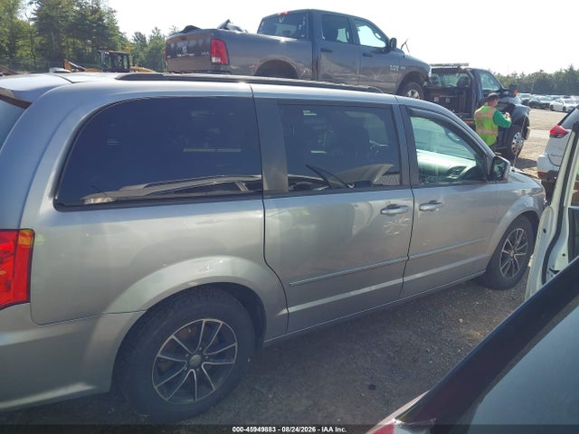 2017 Dodge Grand Caravan Gt მანქანა იყიდება აუქციონზე, vin: 2C4RDGEG2HR673285, აუქციონის ნომერი: 45949883