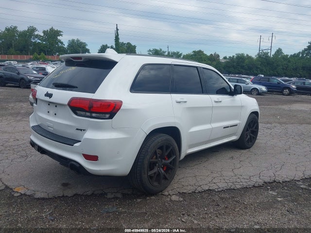 45949925 :رقم المزاد ، 1C4RJFDJ8LC352563 vin ، 2020 Jeep Grand Cherokee Srt مزاد بيع