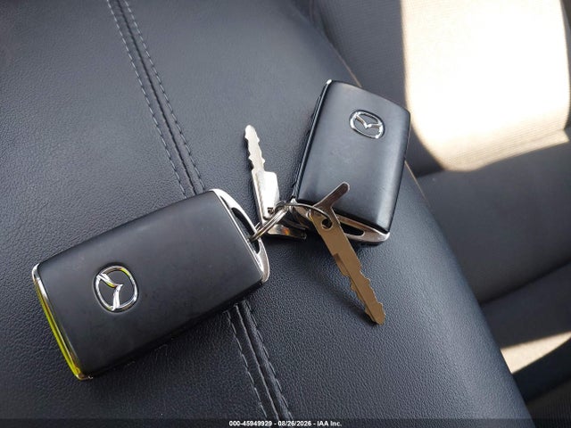 45949929 :رقم المزاد ، 3MVDMBAM8RM671444 vin ، 2024 Mazda Cx-30 2.5 S مزاد بيع
