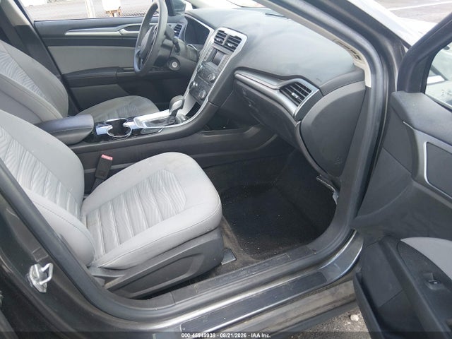 Ford FUSION S 2016 3FA6P0G74GR300889 Image 5