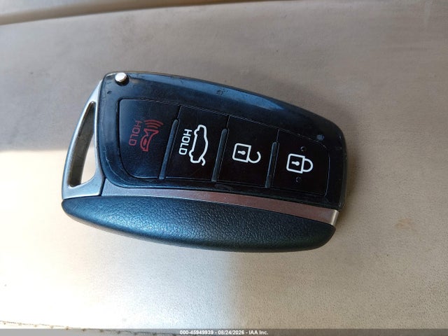 45949939 :رقم المزاد ، KMHGN4JEXFU018018 vin ، 2015 Hyundai Genesis 3.8 مزاد بيع