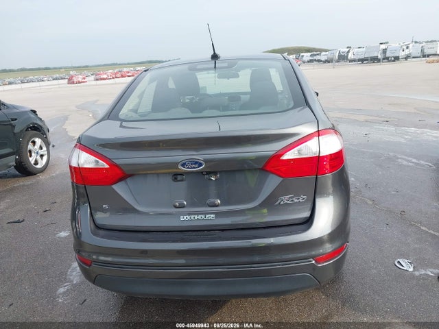 Ford FIESTA SE 2018 3FADP4BJ8JM136391 Image 17