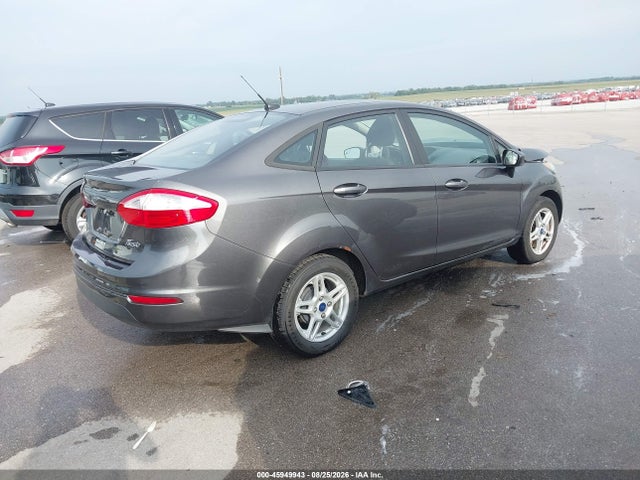 Ford FIESTA SE 2018 3FADP4BJ8JM136391 Image 4