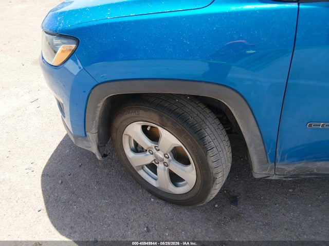 45949944 :رقم المزاد ، 3C4NJCBB2LT230164 vin ، 2020 Jeep Compass Latitude Fwd مزاد بيع