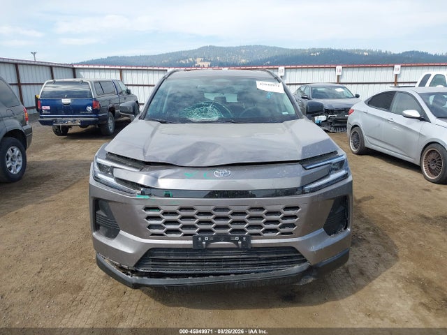 Toyota RAV4 LE 2026 2T36CRAV2TC007923 Image 12