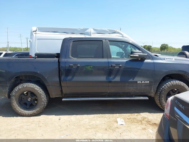 1C6SRFFT3MN670421 RAM 1500 Big Horn 4x4 5&#039;7 Box