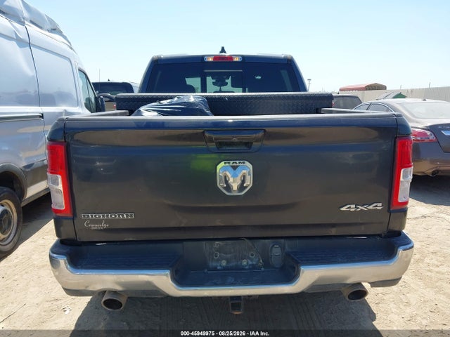 1C6SRFFT3MN670421 RAM 1500 Big Horn 4x4 5&#039;7 Box