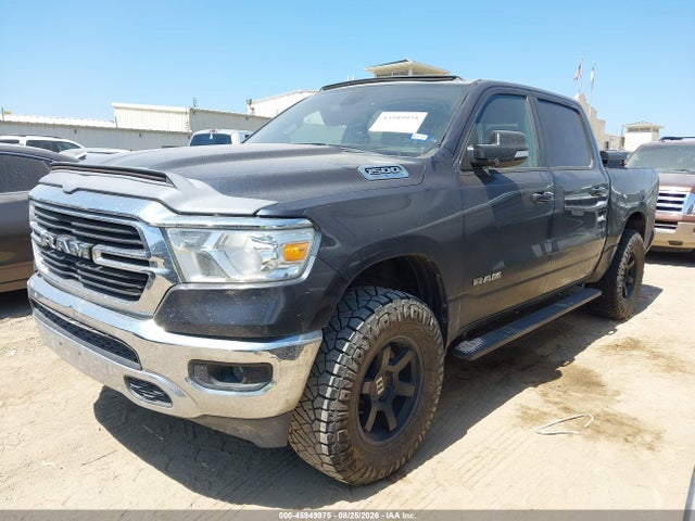 1C6SRFFT3MN670421 RAM 1500 Big Horn 4x4 5&#039;7 Box