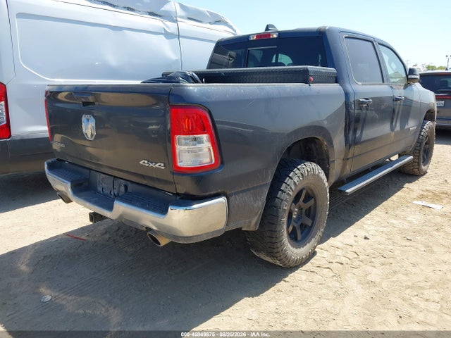 1C6SRFFT3MN670421 RAM 1500 Big Horn 4x4 5&#039;7 Box