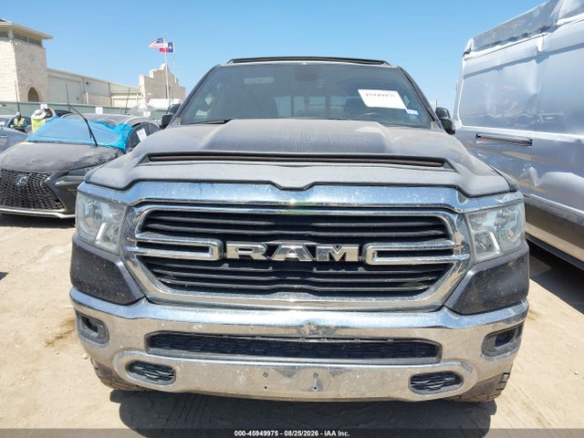 1C6SRFFT3MN670421 RAM 1500 Big Horn 4x4 5&#039;7 Box