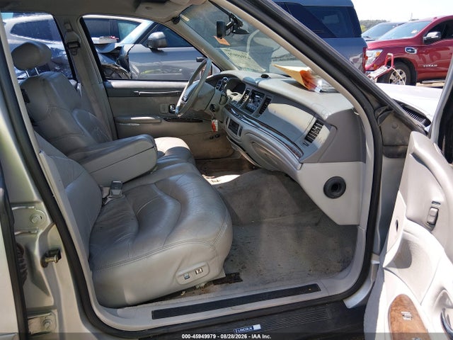 45949979 :رقم المزاد ، 1LNLM82W3TY648645 vin ، 1996 Lincoln Town Car Sgn/dmnd Anv/cypress/jn مزاد بيع