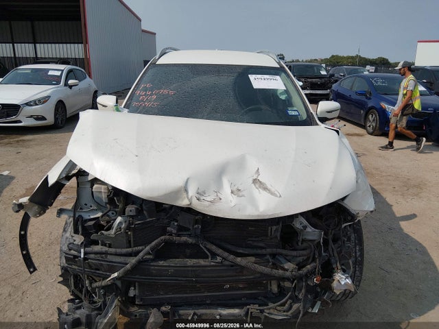 Продаж на аукціоні авто 2018 Nissan Rogue Sv, vin: 5N1AT2MT0JC755415, номер лоту: 45949996