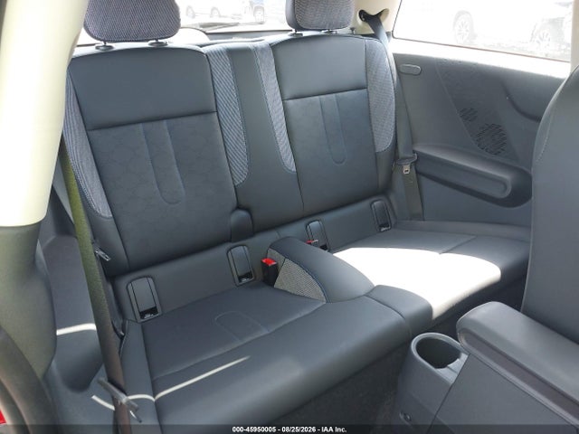 Продаж на аукціоні авто 2025 Mini Hardtop Cooper S, vin: WMW23GD0XS2W37453, номер лоту: 45950005