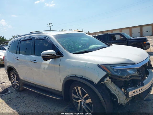 Продаж на аукціоні авто 2017 Honda Pilot Touring, vin: 5FNYF6H93HB017752, номер лоту: 45950012