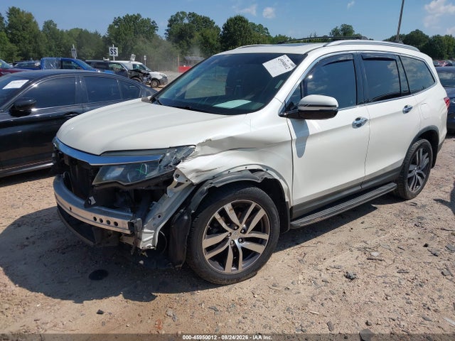 Продаж на аукціоні авто 2017 Honda Pilot Touring, vin: 5FNYF6H93HB017752, номер лоту: 45950012