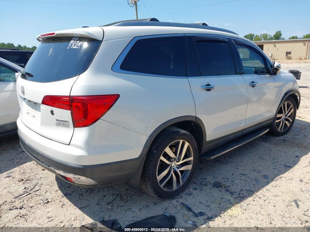 Продаж на аукціоні авто 2017 Honda Pilot Touring, vin: 5FNYF6H93HB017752, номер лоту: 45950012