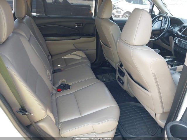 Продаж на аукціоні авто 2017 Honda Pilot Touring, vin: 5FNYF6H93HB017752, номер лоту: 45950012