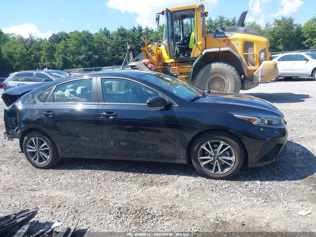 45950032 :رقم المزاد ، 3KPF24AD5PE654958 vin ، 2023 Kia Forte Lxs مزاد بيع