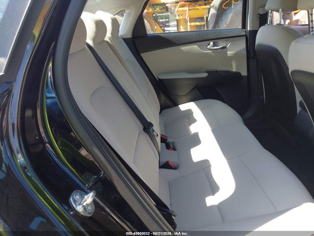 45950032 :رقم المزاد ، 3KPF24AD5PE654958 vin ، 2023 Kia Forte Lxs مزاد بيع