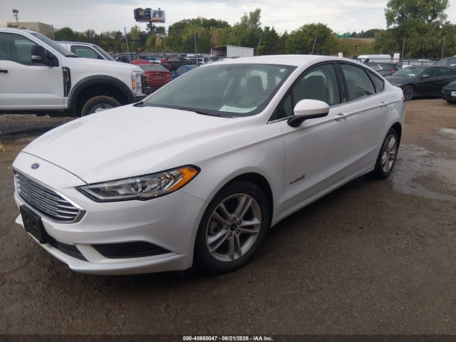 Ford Fusion Hybrid S 2018 3FA6P0UU8JR243629 Image 2