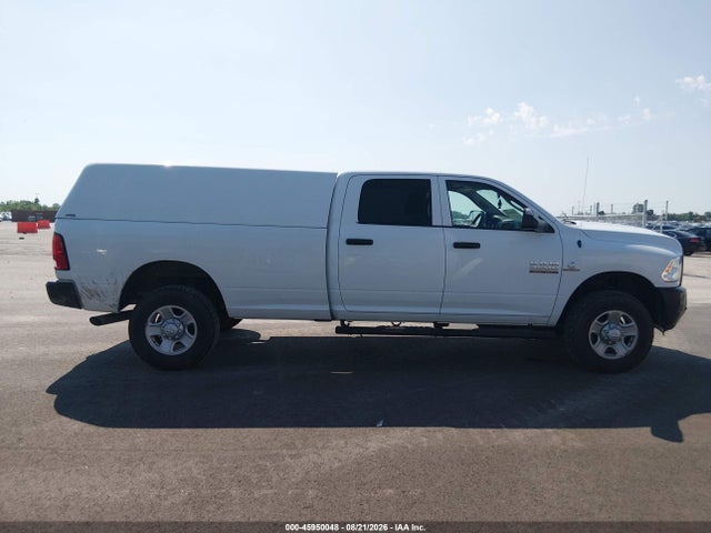 45950048 :رقم المزاد ، 3C63R3GL7HG762325 vin ، 2017 Ram 3500 Tradesman  4x4 8' Box مزاد بيع