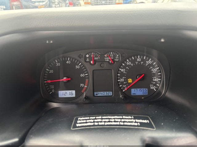 45950077 :رقم المزاد ، WV2NB47052H097117 vin ، 2002 Volkswagen Eurovan Mv مزاد بيع