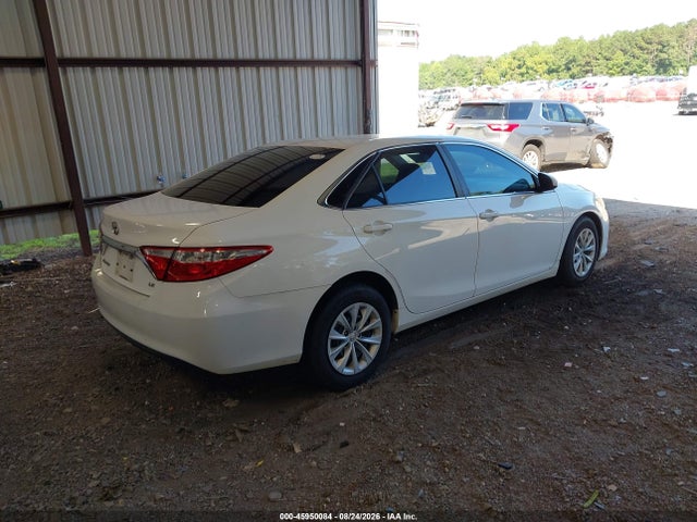 45950084 :رقم المزاد ، 4T1BF1FK6GU254414 vin ، 2016 Toyota Camry Le مزاد بيع