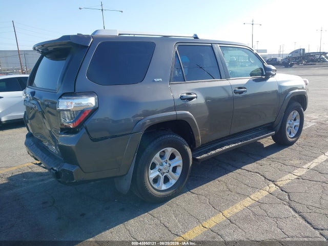 Toyota 4runner Sr5 Premium 2016 JTEZU5JR9G5122936 Image 4